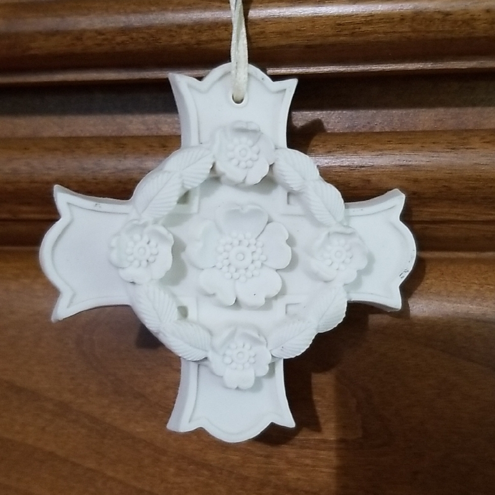 Margaret Furlong Blooms Of Hope Porcelain Cross